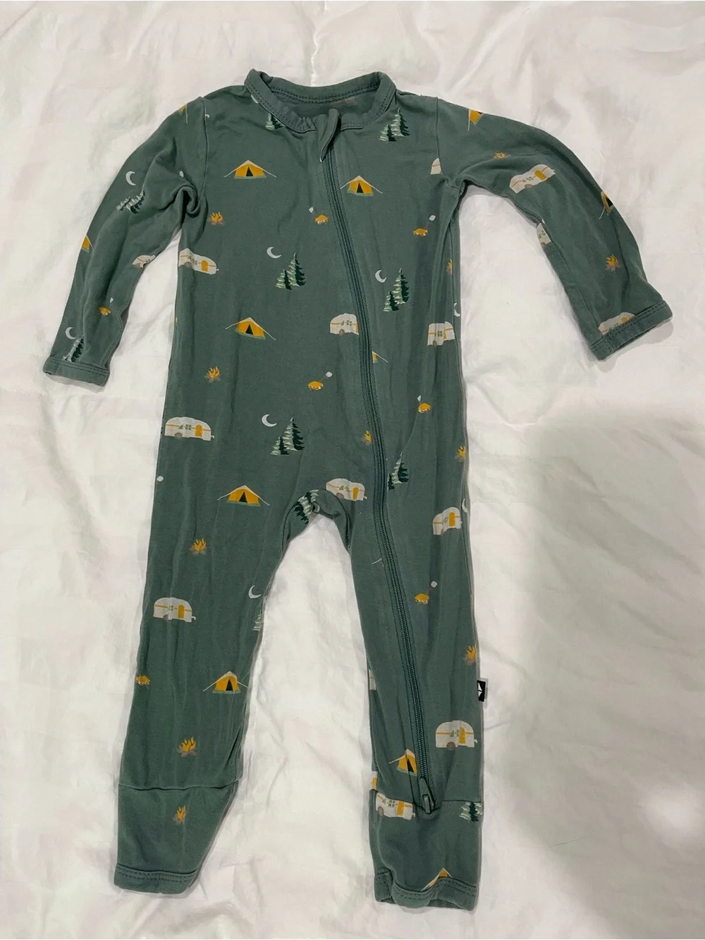 Kyte Baby Camping Print One-Piece Zipper Pajamas. Size 12-18mo
